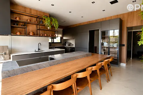 Linda casa de 450m² no Residencial Burlemax Alphaville SP - foto 6